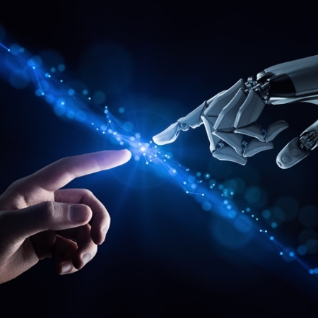 機器人及機器人裝置