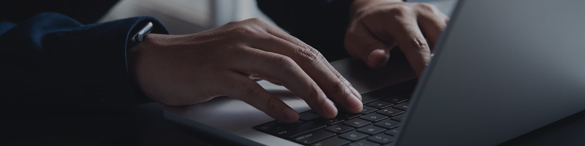 聯絡我們-橫幅廣告